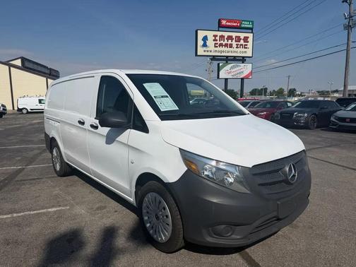 Arctic White 2020 Mercedes-Benz Metris Base
