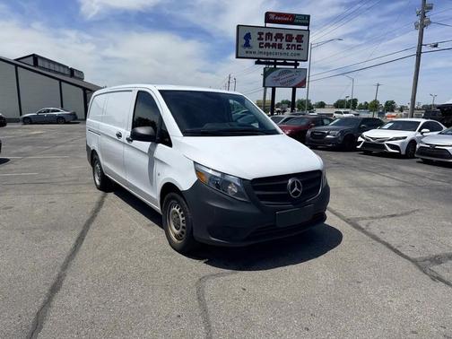 Arctic White 2020 Mercedes-Benz Metris Base