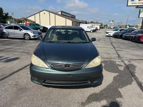 Green 2006 Toyota Camry XLE