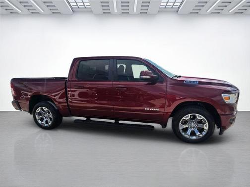 Delmonico Red Pearlcoat 2021 RAM 1500 Big Horn/Lone Star