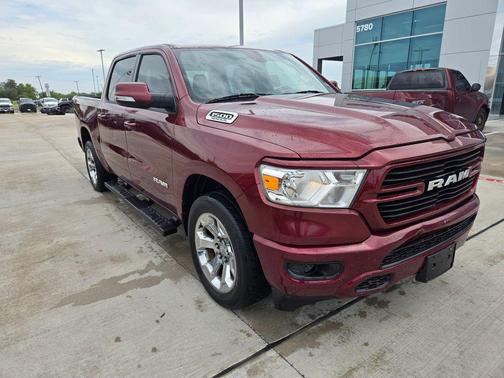 Delmonico Red Pearlcoat 2021 RAM 1500 Big Horn/Lone Star