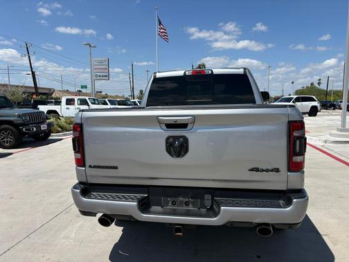 Billet Silver Metallic Clearcoat 2022 RAM 1500 Laramie