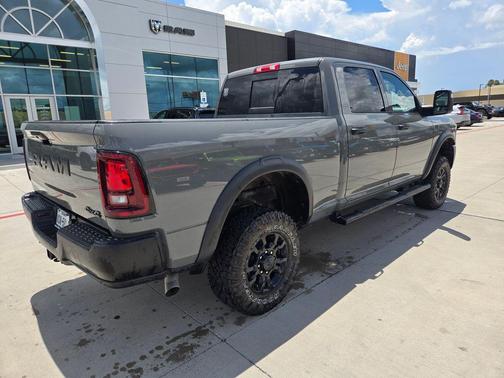 Ceramic Gray Clearcoat 2026 RAM 2500 Tradesman Crew Cab 4x4 6'4' Box