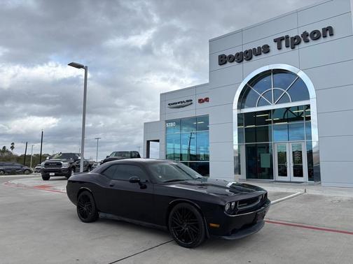 2014 Dodge Challenger SXT