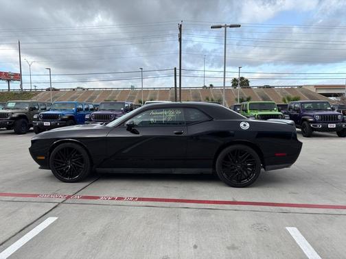 2014 Dodge Challenger SXT