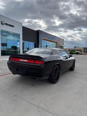2014 Dodge Challenger SXT