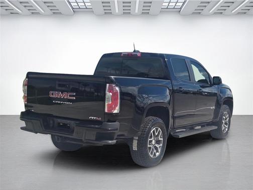 2022 GMC Canyon AT4