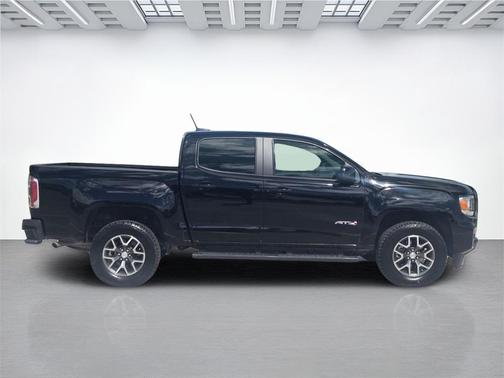 2022 GMC Canyon AT4