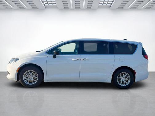 Bright White Clearcoat 2026 Chrysler Voyager LX