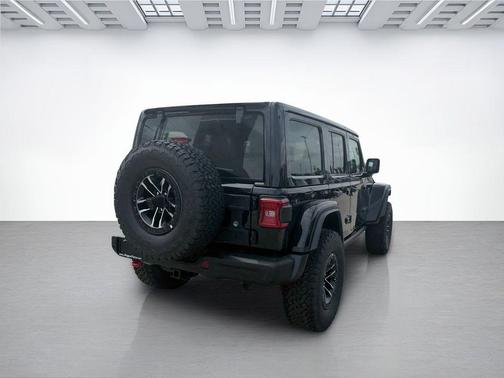 Black Clearcoat 2026 Jeep Wrangler Rubicon