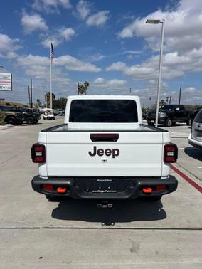 2025 Jeep Gladiator Mojave 4x4