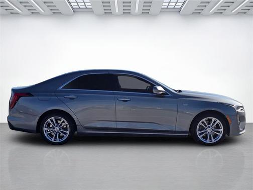 2023 Cadillac CT4 Luxury