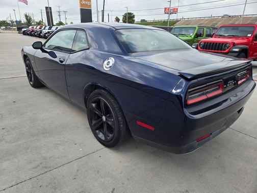Jazz Blue Pearlcoat 2016 Dodge Challenger R/T