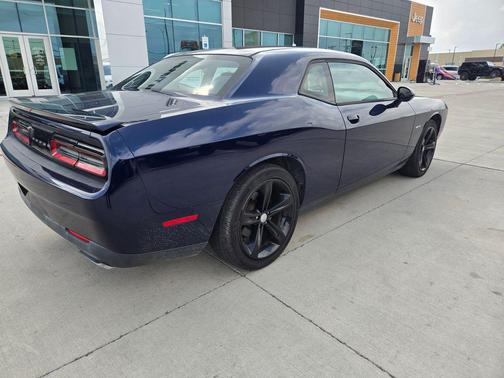 Jazz Blue Pearlcoat 2016 Dodge Challenger R/T