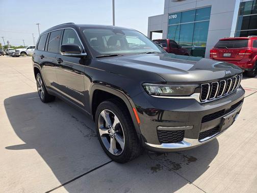 Rocky Mountain Pearlcoat 2023 Jeep Grand Cherokee L Limited