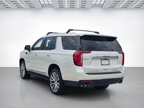 White Frost Tricoat 2024 GMC Yukon Denali