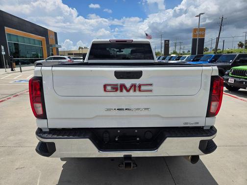 Summit White 2023 GMC Sierra 2500 SLE