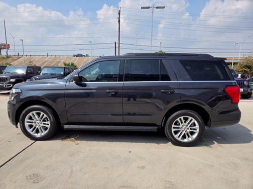 Gray Metallic 2024 Ford Expedition XLT