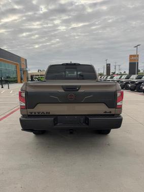 2023 Nissan Titan PRO-4X