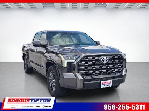 2023 Toyota Tundra Hybrid Platinum