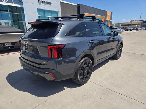 Gravity Gray 2024 Kia Sorento SX