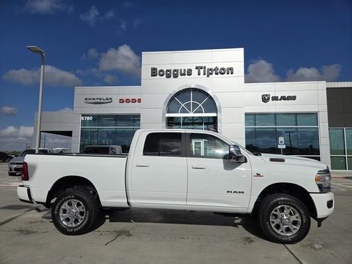 2024 RAM 2500 Laramie Crew Cab 4x4 6'4' Box