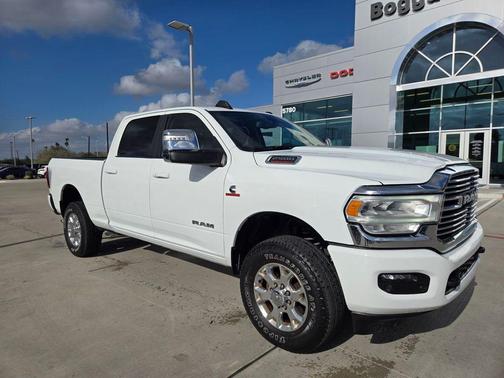 2024 RAM 2500 Laramie Crew Cab 4x4 6'4' Box