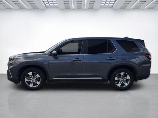 Obsidian Blue Pearl 2023 Honda Pilot 2WD EX-L 8 Passenger
