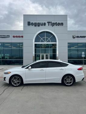 2020 Ford Fusion SEL