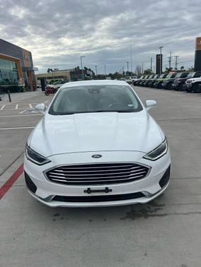 2020 Ford Fusion SEL