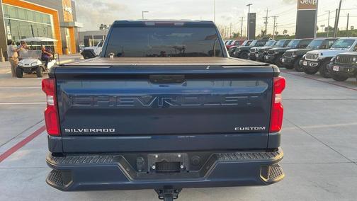 2022 Chevrolet Silverado 1500 Custom