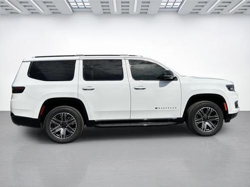 2024 Jeep Wagoneer Series I 4x4