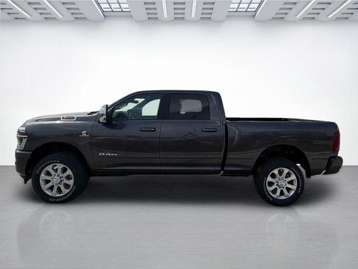 Granite Crystal Metallic Clearcoat 2026 RAM 2500 Laramie Crew Cab 4x4 6'4' Box