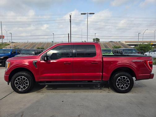 Red 2021 Ford F-150 XLT