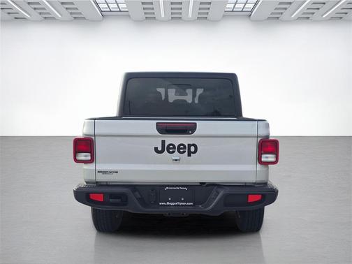 2024 Jeep Gladiator Sport S