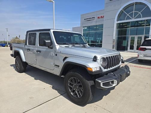 2024 Jeep Gladiator Sport S