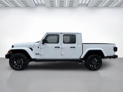 2025 Jeep Gladiator Nighthawk