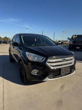 2019 Ford Escape SE