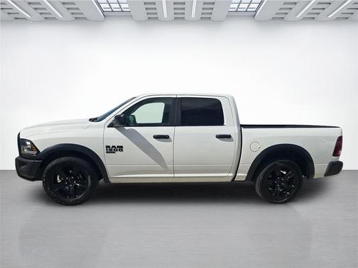 2024 RAM 1500 Classic Warlock Crew Cab 4x2 5'7' Box