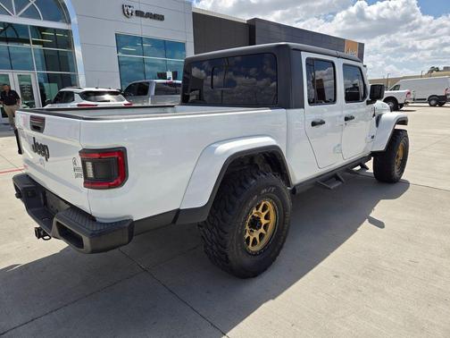 2021 Jeep Gladiator Willys 4x4