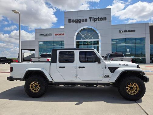 2021 Jeep Gladiator Willys 4x4