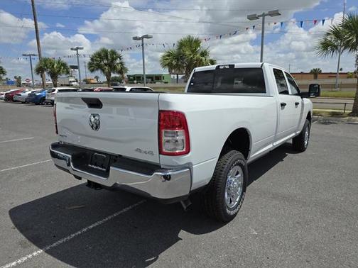 2024 RAM 2500 Tradesman Crew Cab 4x4 8' Box