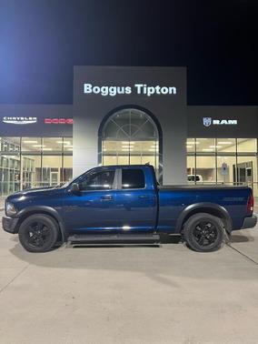 Patriot Blue Pearlcoat 2019 RAM 1500 Classic Warlock Quad Cab 4x2 6'4' Box