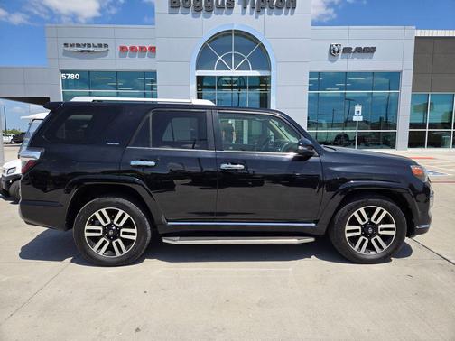 Black 2014 Toyota 4Runner SR5