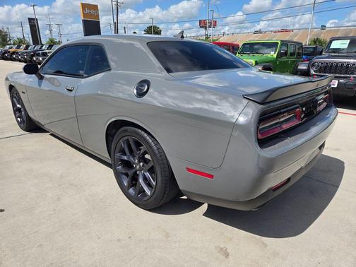 Destroyer Gray Clearcoat 2023 Dodge Challenger R/T