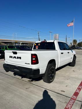 2026 RAM 1500 Warlock Crew Cab 4x4 5'7' Box