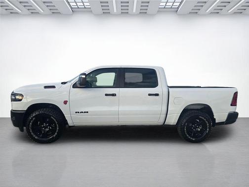 2026 RAM 1500 Warlock Crew Cab 4x4 5'7' Box