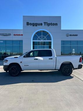 2026 RAM 1500 Warlock Crew Cab 4x4 5'7' Box