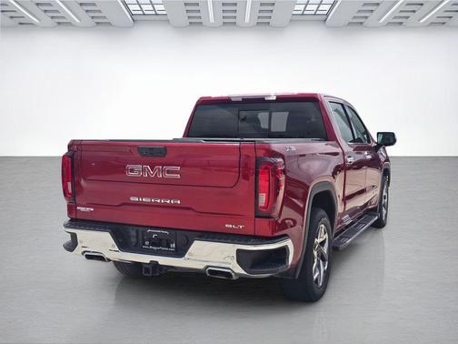 Volcanic Red Tintcoat 2023 GMC Sierra 1500 SLT