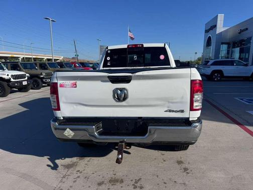 Bright White Clearcoat 2020 RAM 2500 Tradesman Crew Cab 4x4 6'4' Box